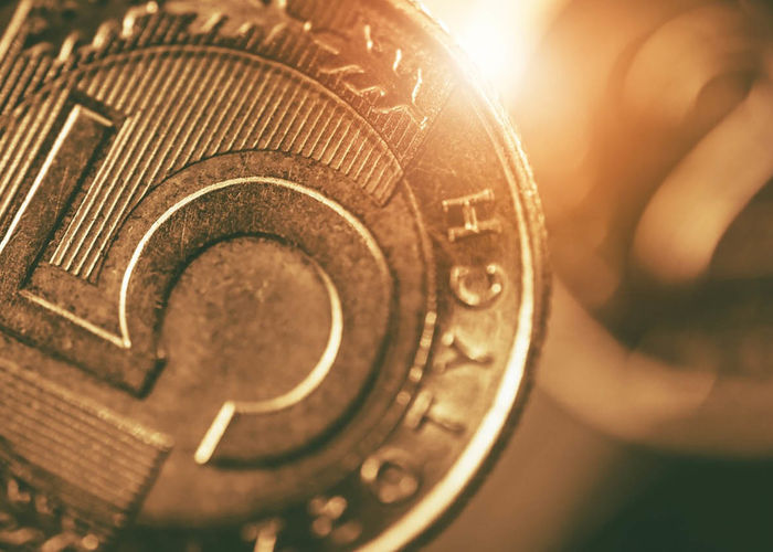 Wydawać czy oszczędzać? 